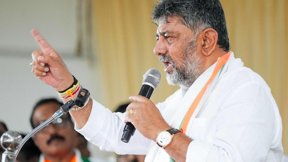 Shivakumar asks Joshi why fuel ships were sent to Gujarat